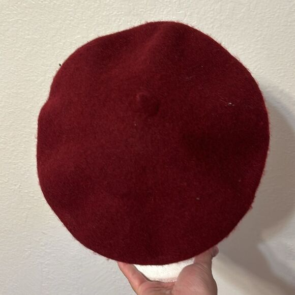 Burgundy Beret - Picture 4 of 4